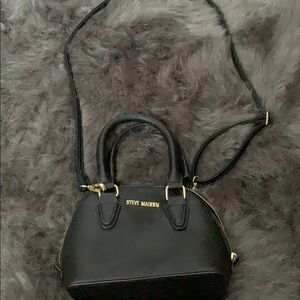 Steve Madden Black and Gold Crossbody